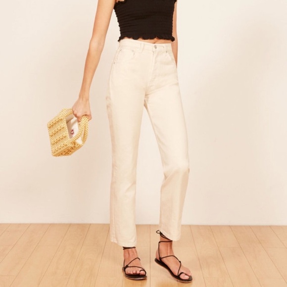 white relaxed jeans